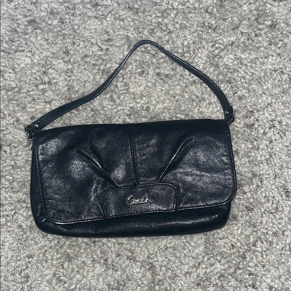 Coach Ashley Leather Wristlet / Clutch